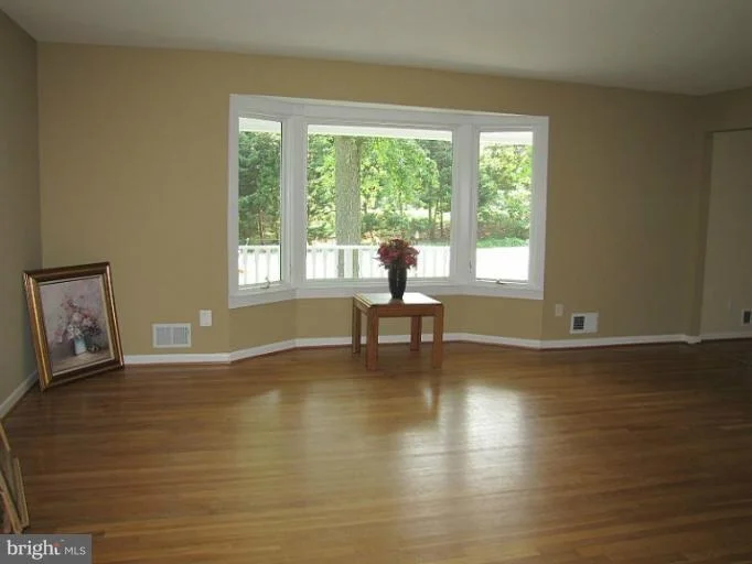 Photo of 6330 OLD CHESTERBROOK ROAD