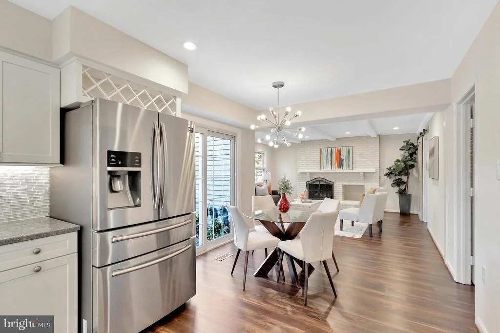 Photo of 13832 BEACON HOLLOW
