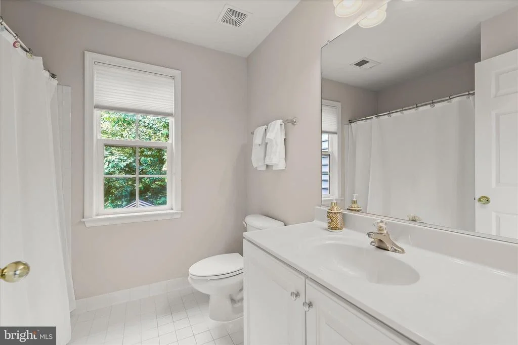 Photo of 2035 MYRTLEWOOD ROAD