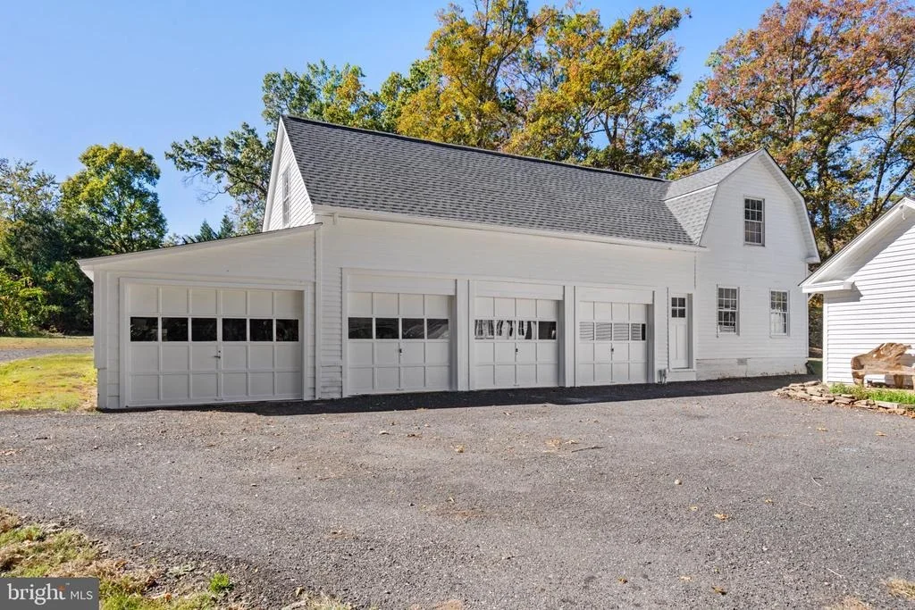 Photo of 4561 WESTON ROAD