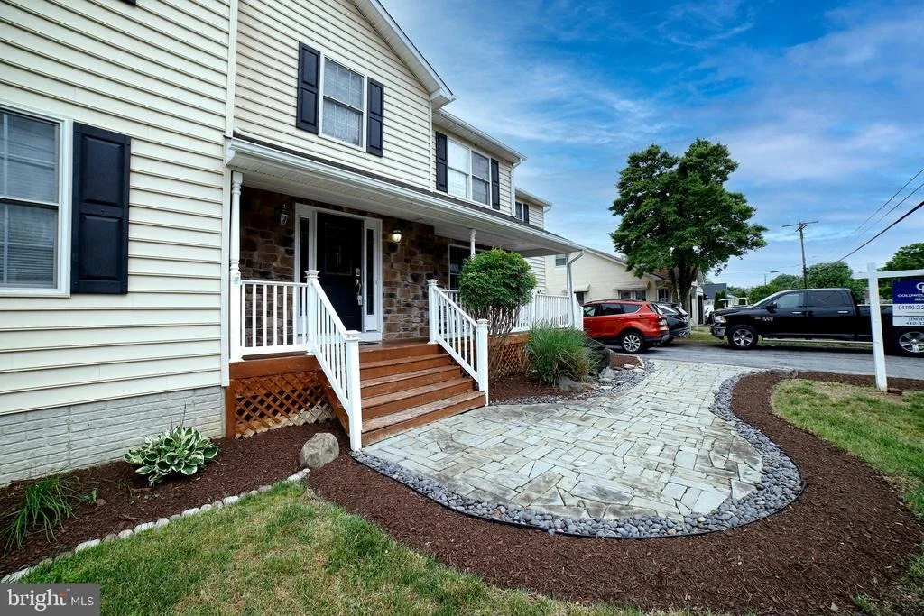 Photo of 833 SELBY BOULEVARD