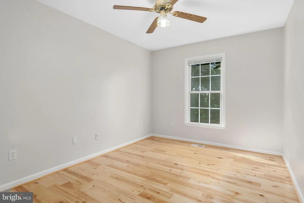 Photo of 8613 HOLLOW ROAD
