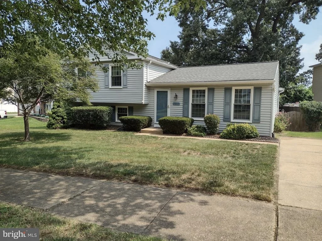 Photo of 7917 ROYAL MINT PLACE