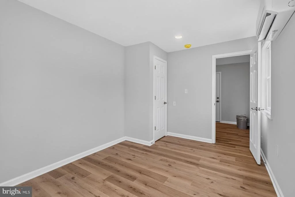 Photo of 33301 MURRAY ROAD