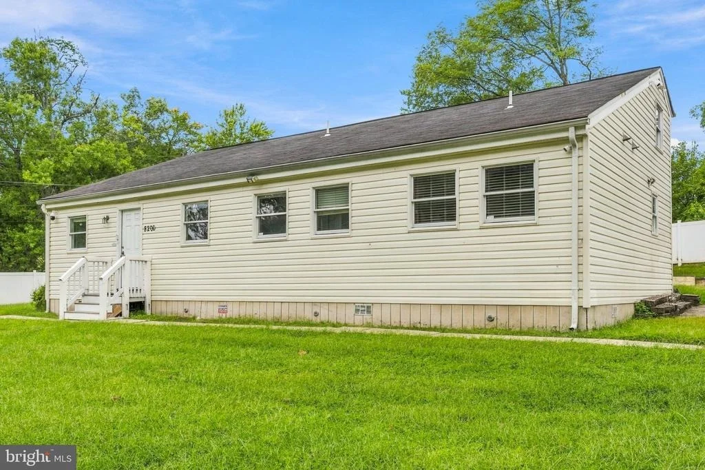 Photo of 8200 LEGION DRIVE