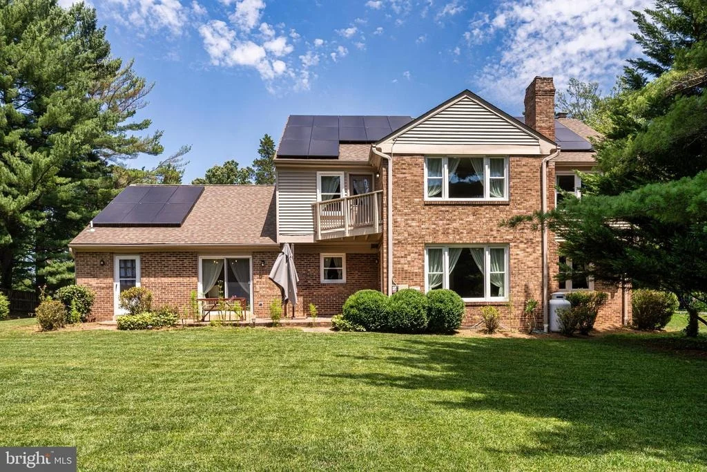 Photo of 1077 SPRING HILL ROAD