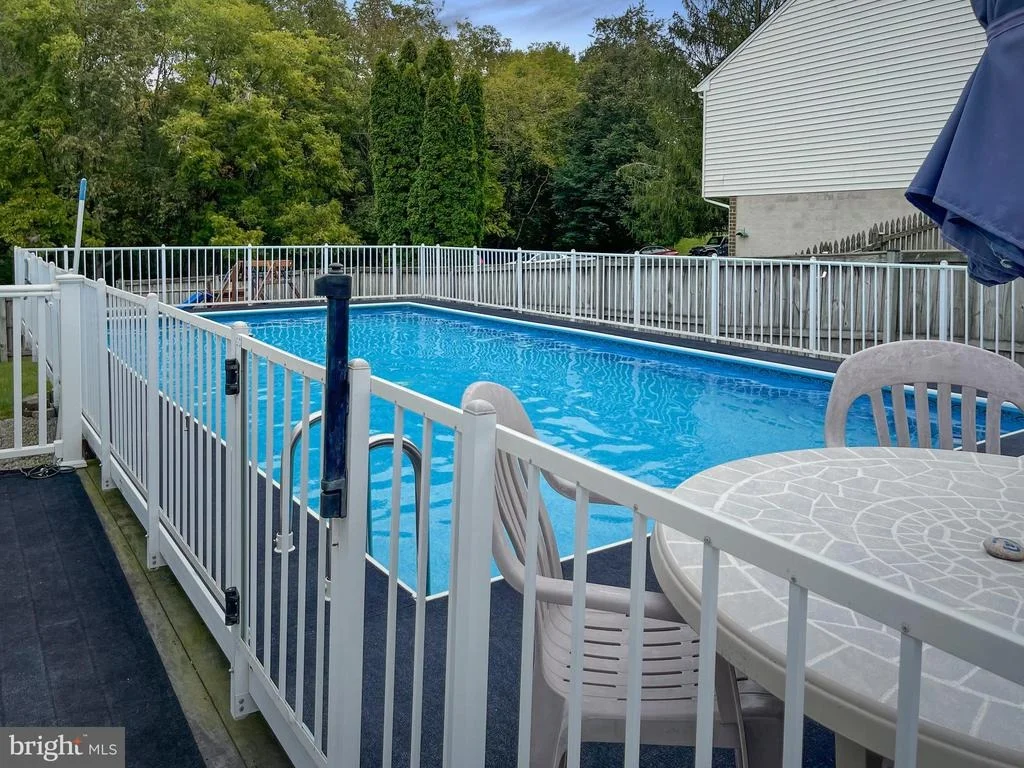 Photo of 10400 WINDFALL COURT