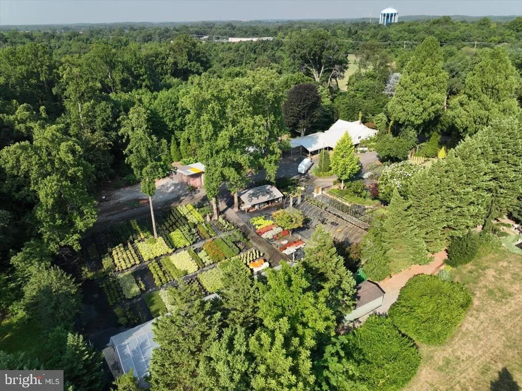 Photo of 1301 OLD MITCHELLVILLE