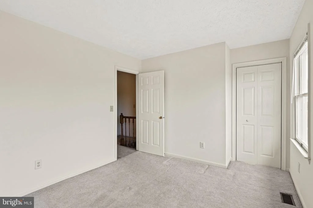 Photo of 3 GREENKNOLL BOULEVARD
