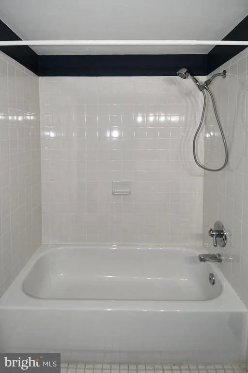 Photo of Unit 39 at 1048 WINDRUSH LANE