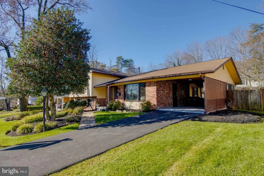 Photo of 6912 HEIDELBURG ROAD