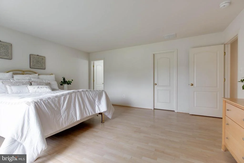 Photo of 8101 GLEN ARBOR DRIVE