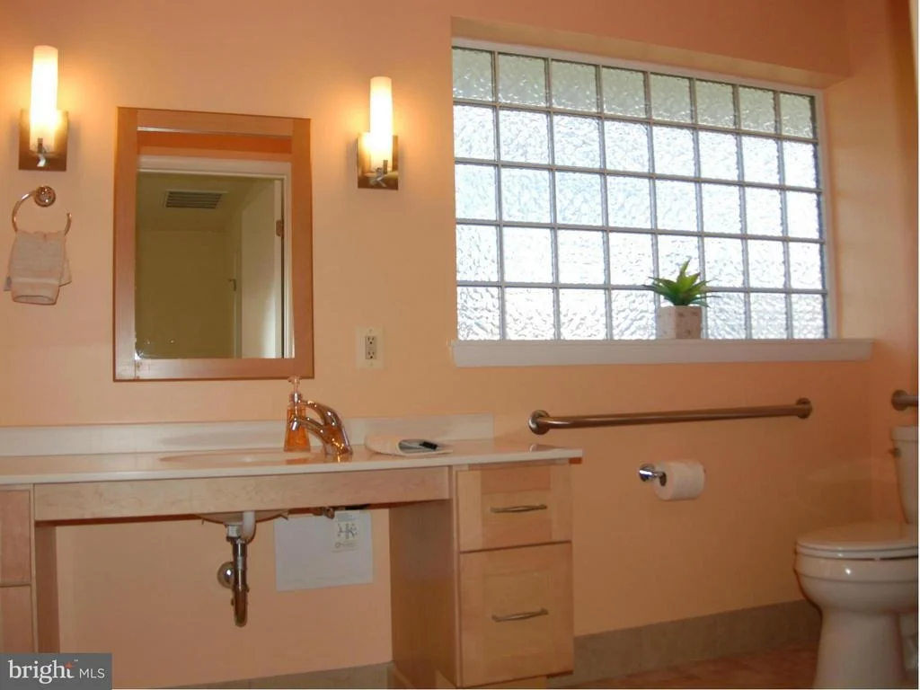 Photo of 8112 BULLOCK LANE