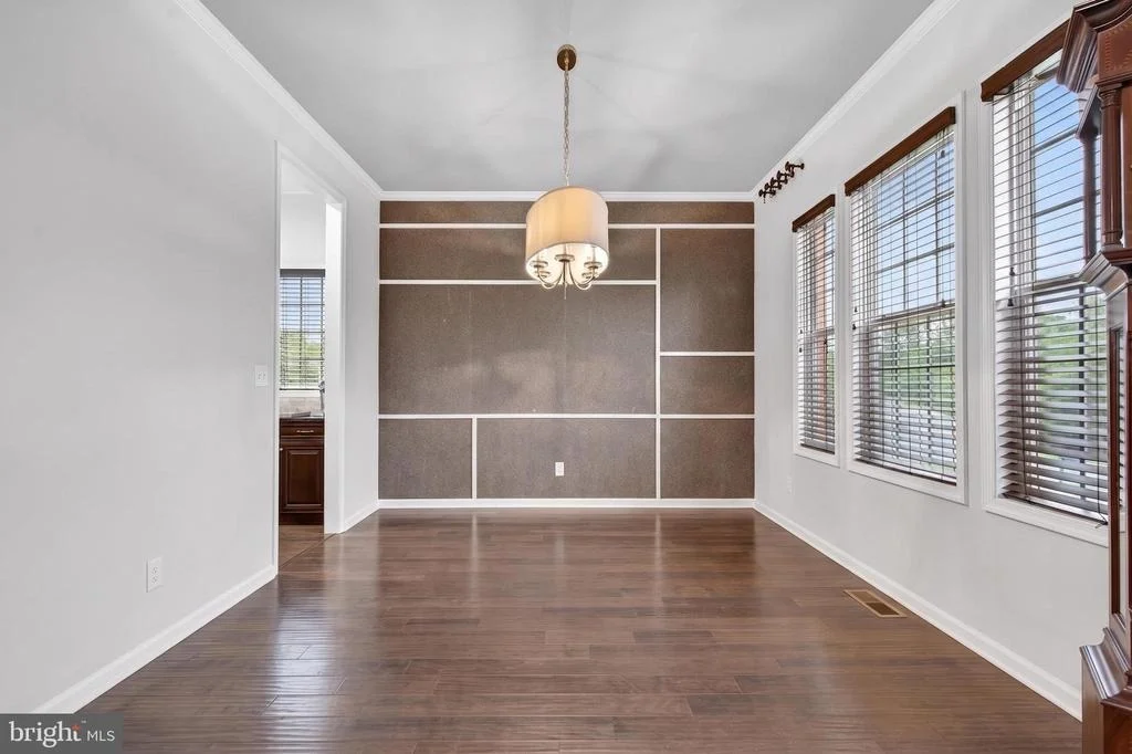 Photo of 141 COACHMAN CIRCLE