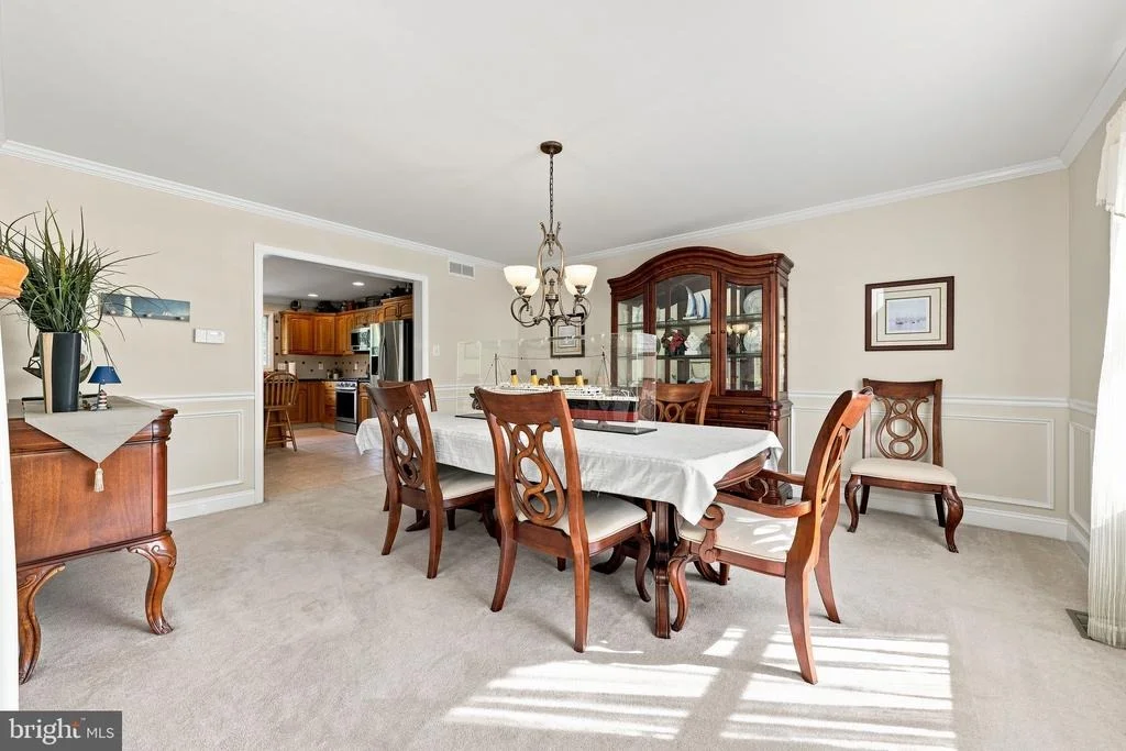 Photo of 646 ALBERTSON ROAD