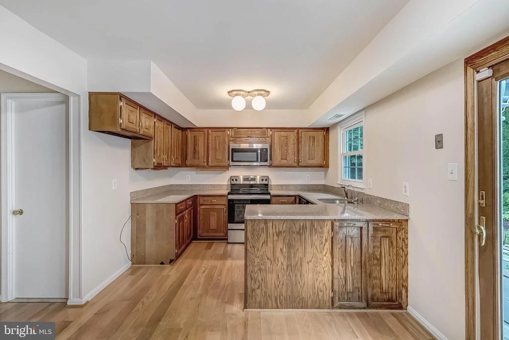 Photo of 13416 HATHAWAY DRIVE