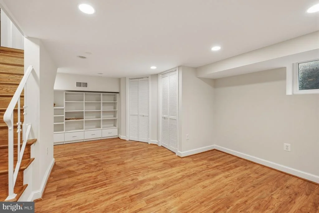 Photo of 5504 30TH PLACE NW