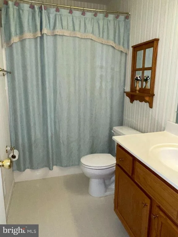 Photo of 5686 BARBERRY COURT