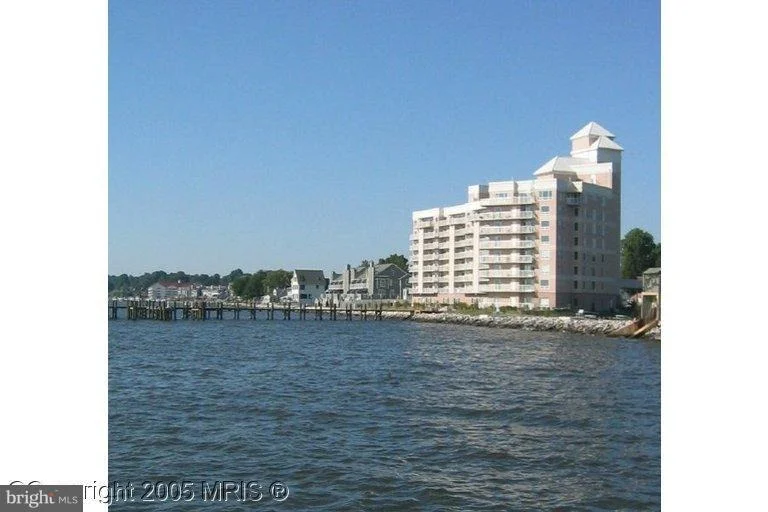 Photo of Unit 708 at 8501 BAYSIDE ROAD