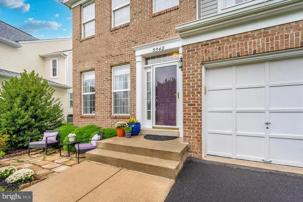Photo of 9548 KINGSTON PLACE