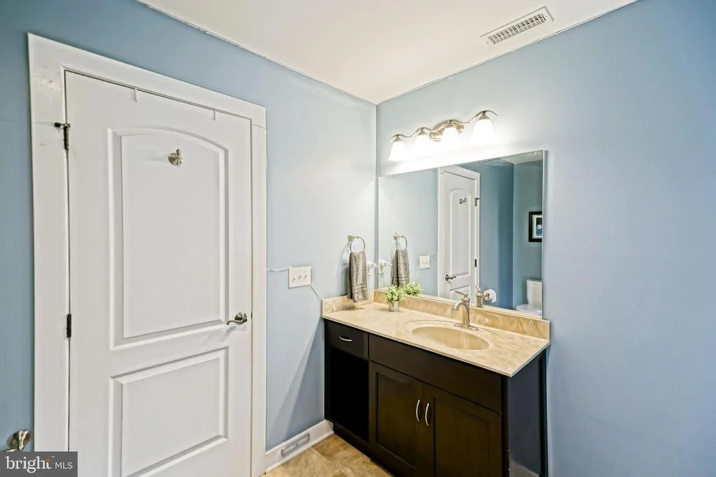 Photo of 35494 RED TAIL ROAD
