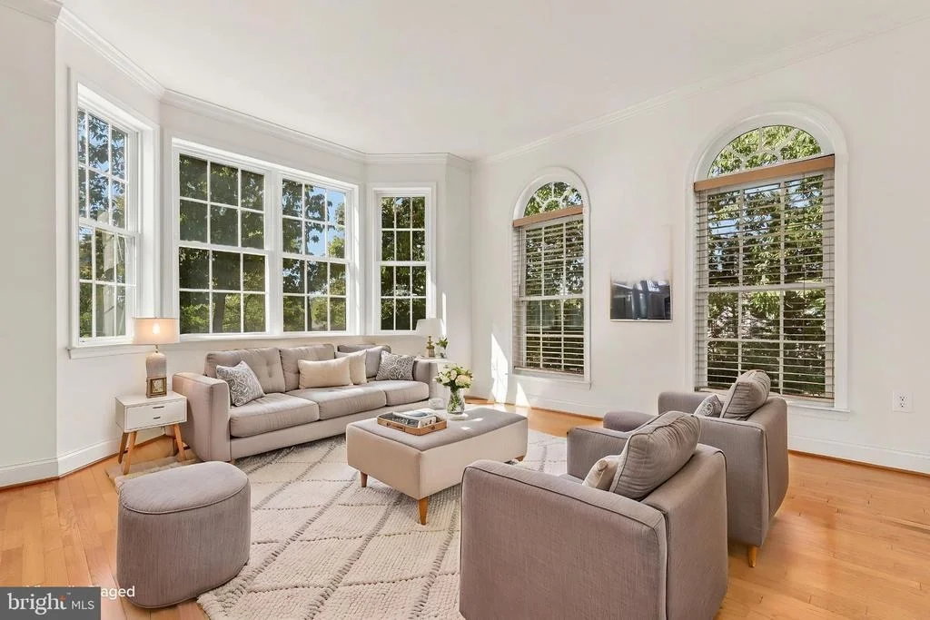 Photo of 6152 MONTGOMERY ROAD