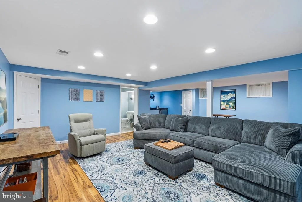 Photo of 1012 OLD BARN ROAD