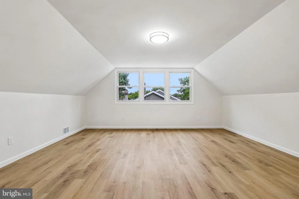 Photo of 86 E RIVER DRIVE