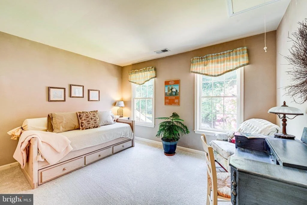 Photo of 9684 BRITFORD DRIVE