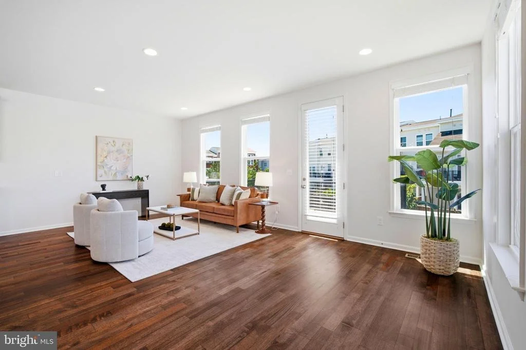 Photo of 23489 EPPERSON SQUARE