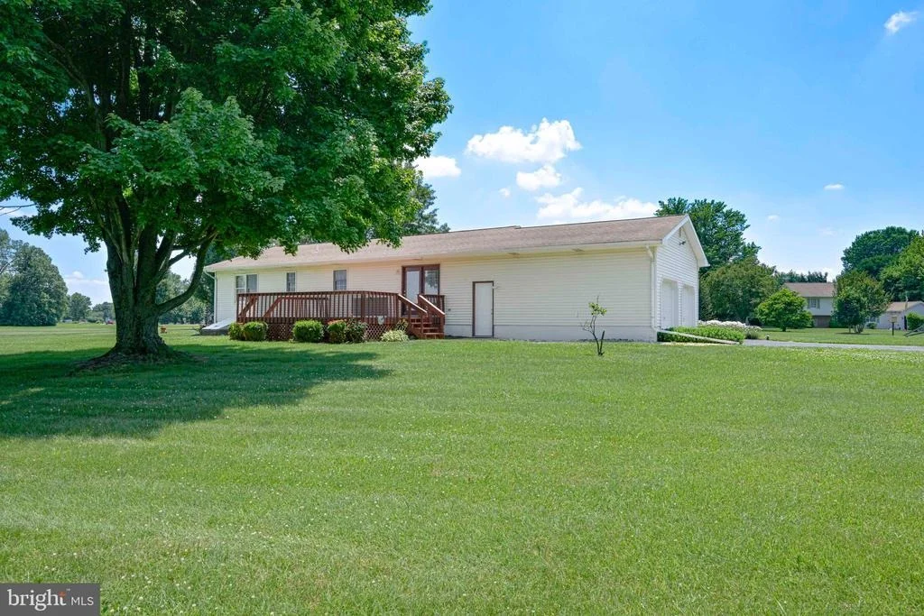 Photo of 508 LAKE DRIVE