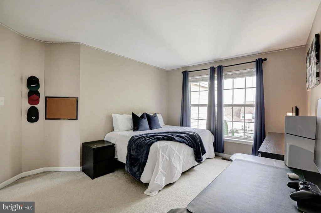 Photo of 123 WILLOW GROVE MILL DRIVE