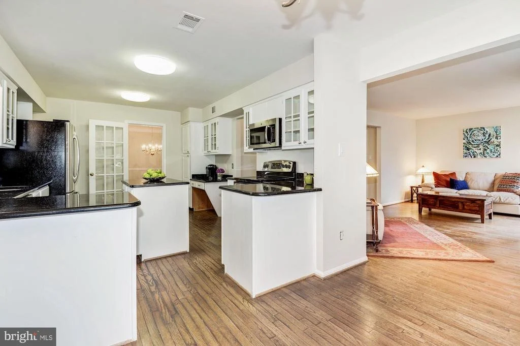 Photo of 11933 RIDERS LANE