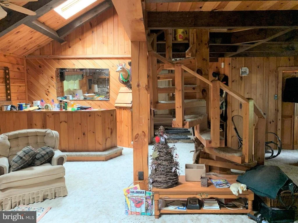 Photo of 320 MOUNTAIN ROAD