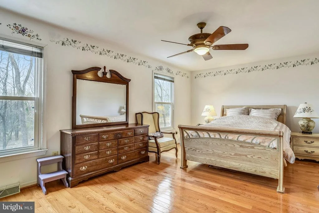 Photo of 13204 SHERWOOD FOREST DRIVE