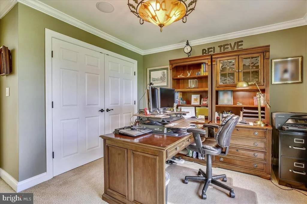 Photo of 21129 GOLF ESTATES DRIVE
