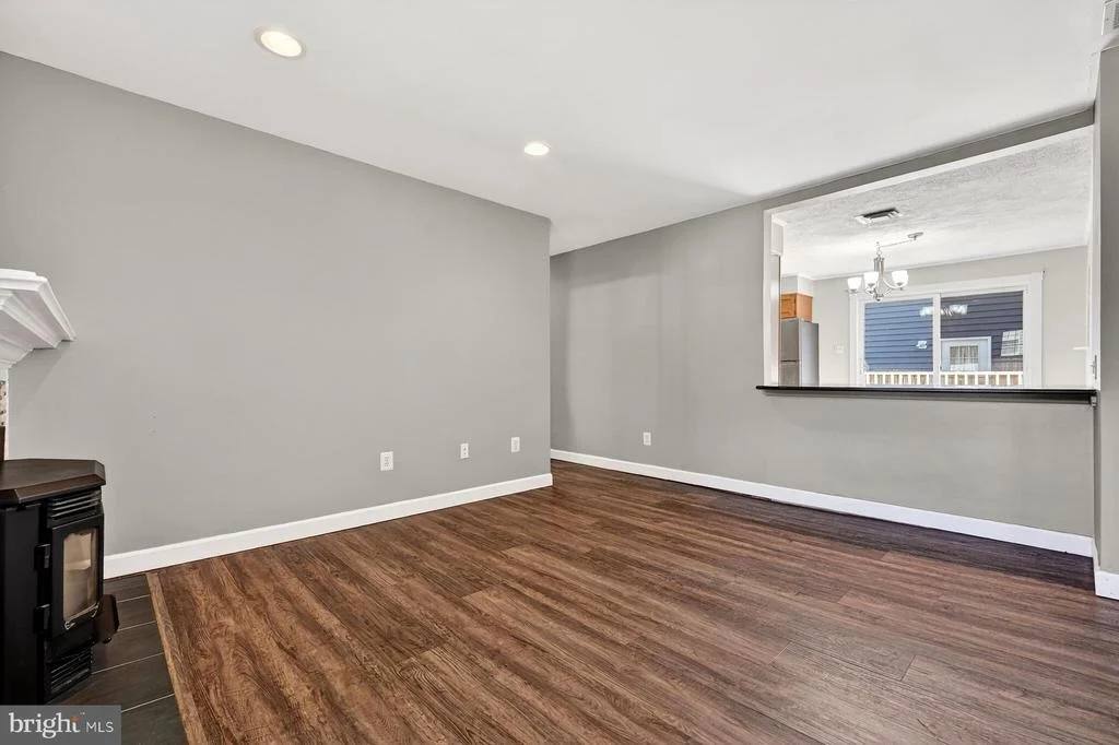 Photo of 118 ELLIOTT PLACE