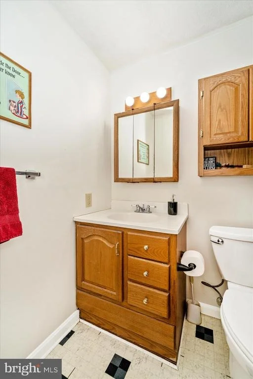 Photo of 212 WINTERGREEN LANE