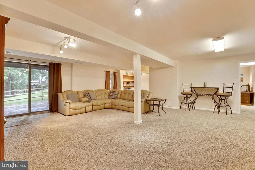 Photo of 9002 BILLOW ROW