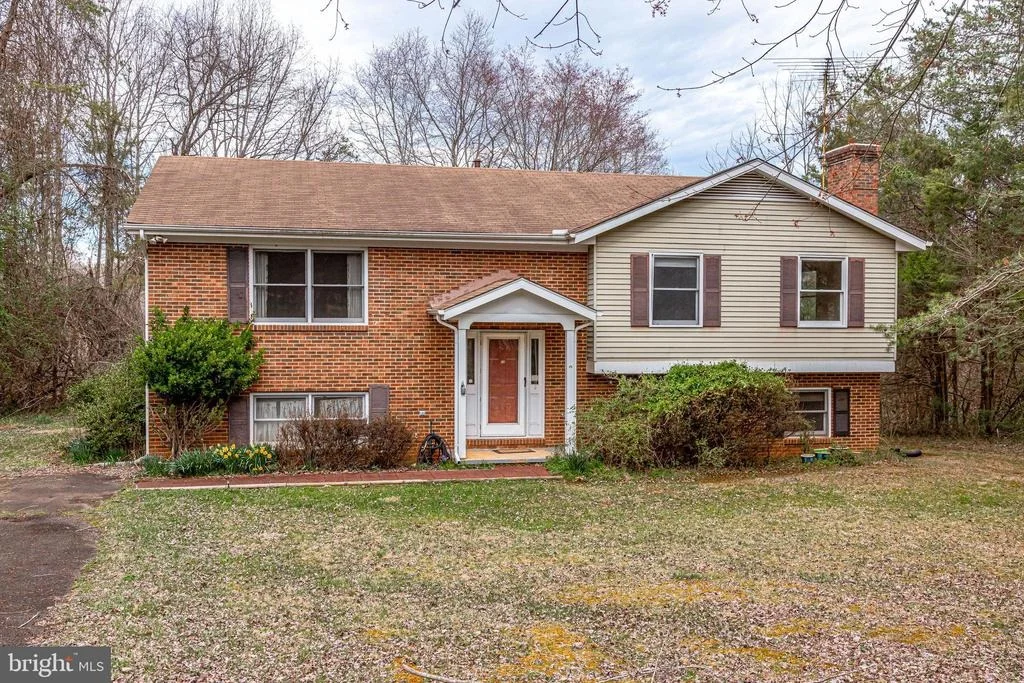 Photo of 5550 JACLYN DRIVE