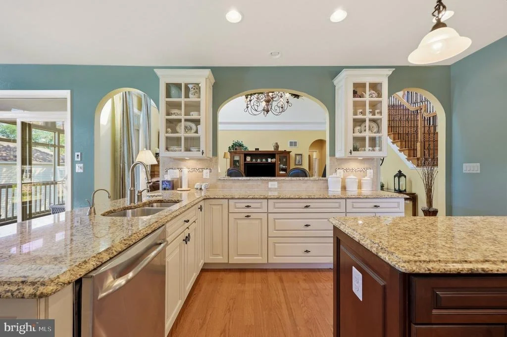 Photo of 3027 PALATINE DRIVE