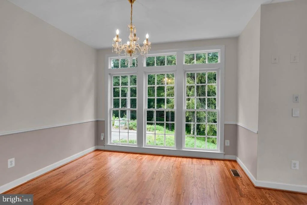 Photo of 2299 MOUNTAIN ROAD