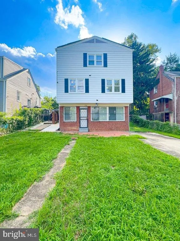 Photo of 1106 45TH PLACE SE