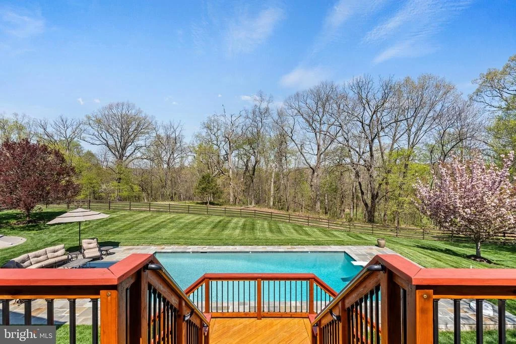 Photo of 24176 SPRING MEADOW CIRCLE