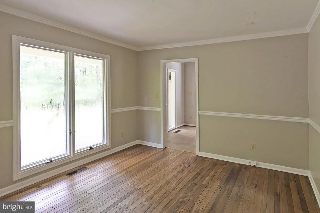 Photo of 7101 WOLF DEN ROAD