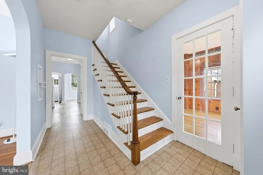 Photo of 408 CARROLL PARKWAY