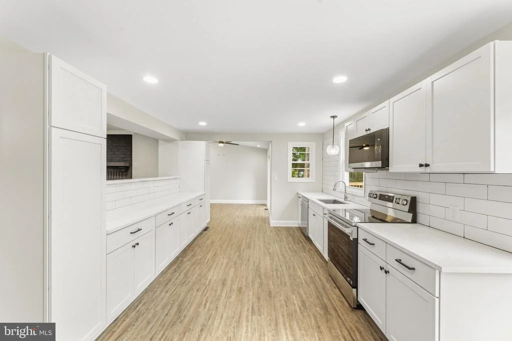 Photo of 201 SINGLETREE COURT