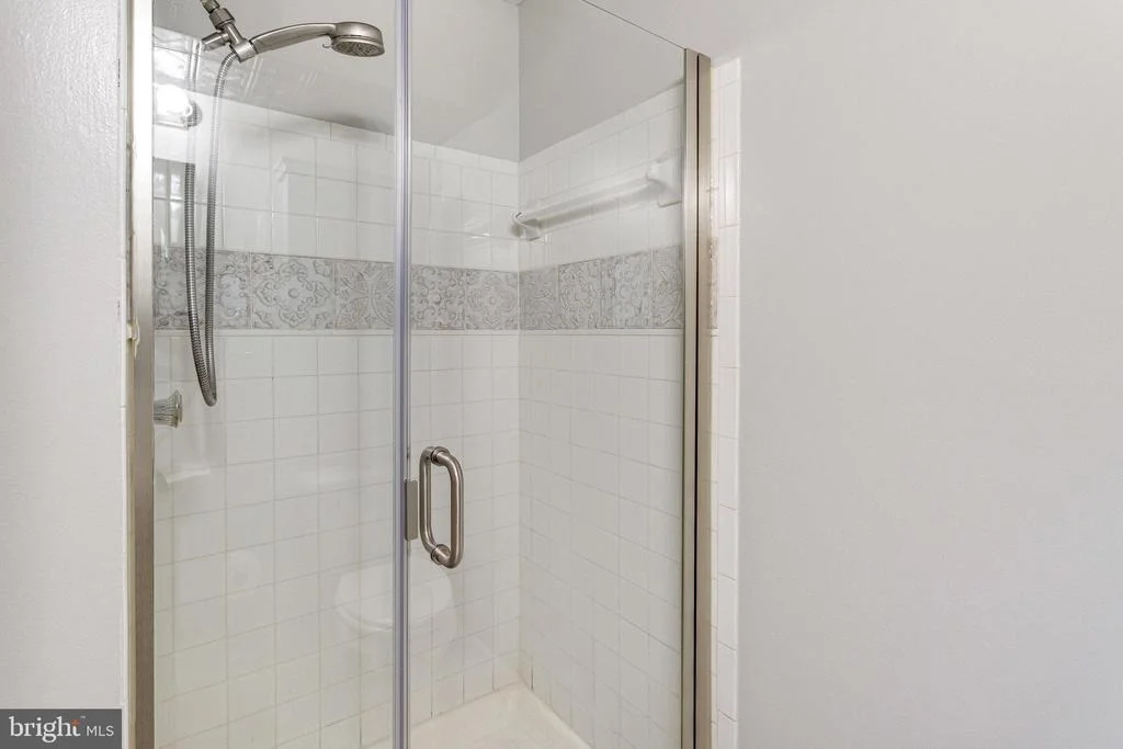 Photo of 5483 RECTOR DRIVE