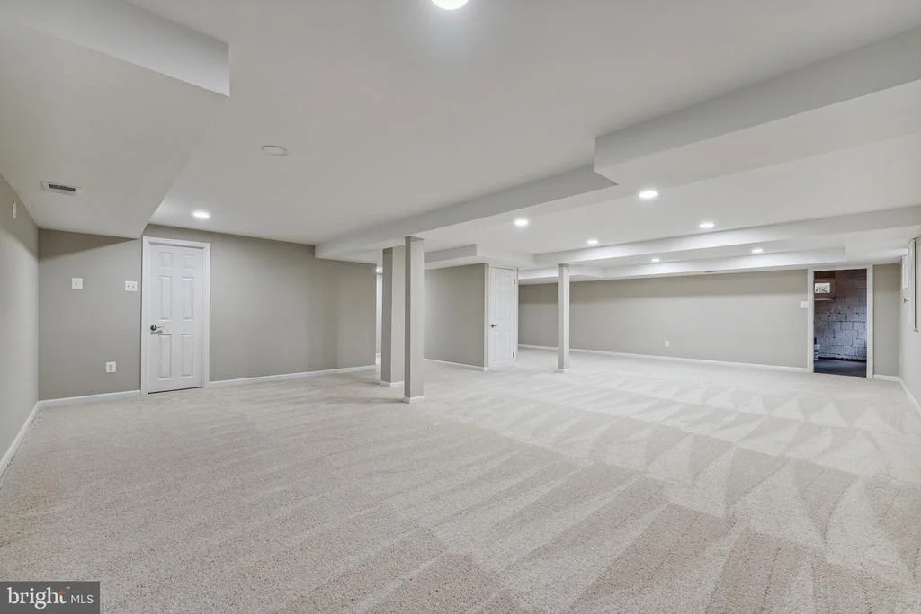 Photo of 3912 KING ARTHUR ROAD