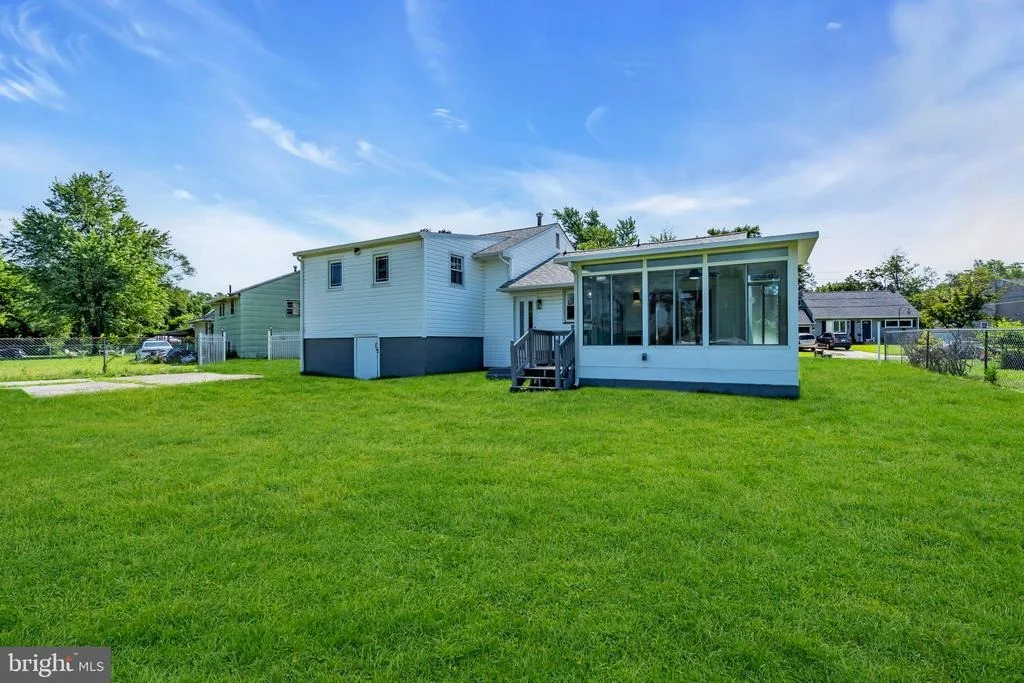 Photo of 103 CARVER DRIVE